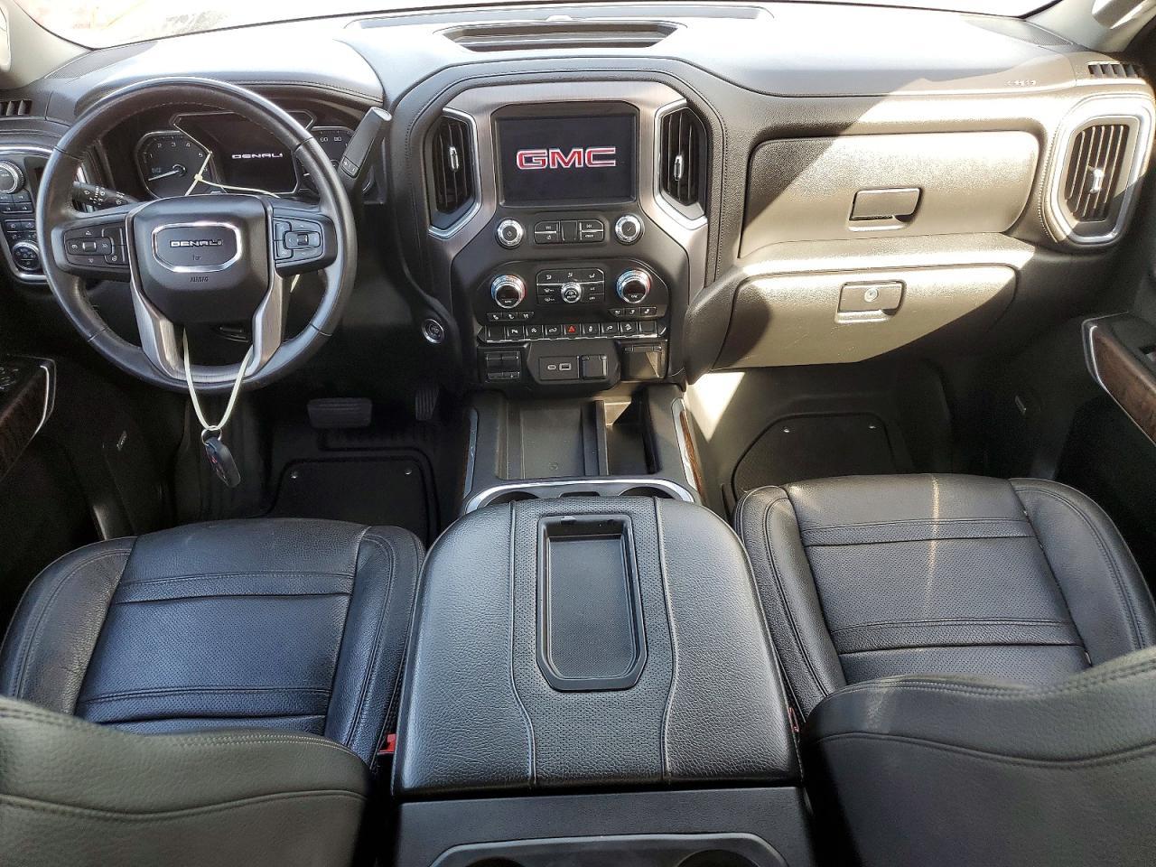 2020 GMC Sierra