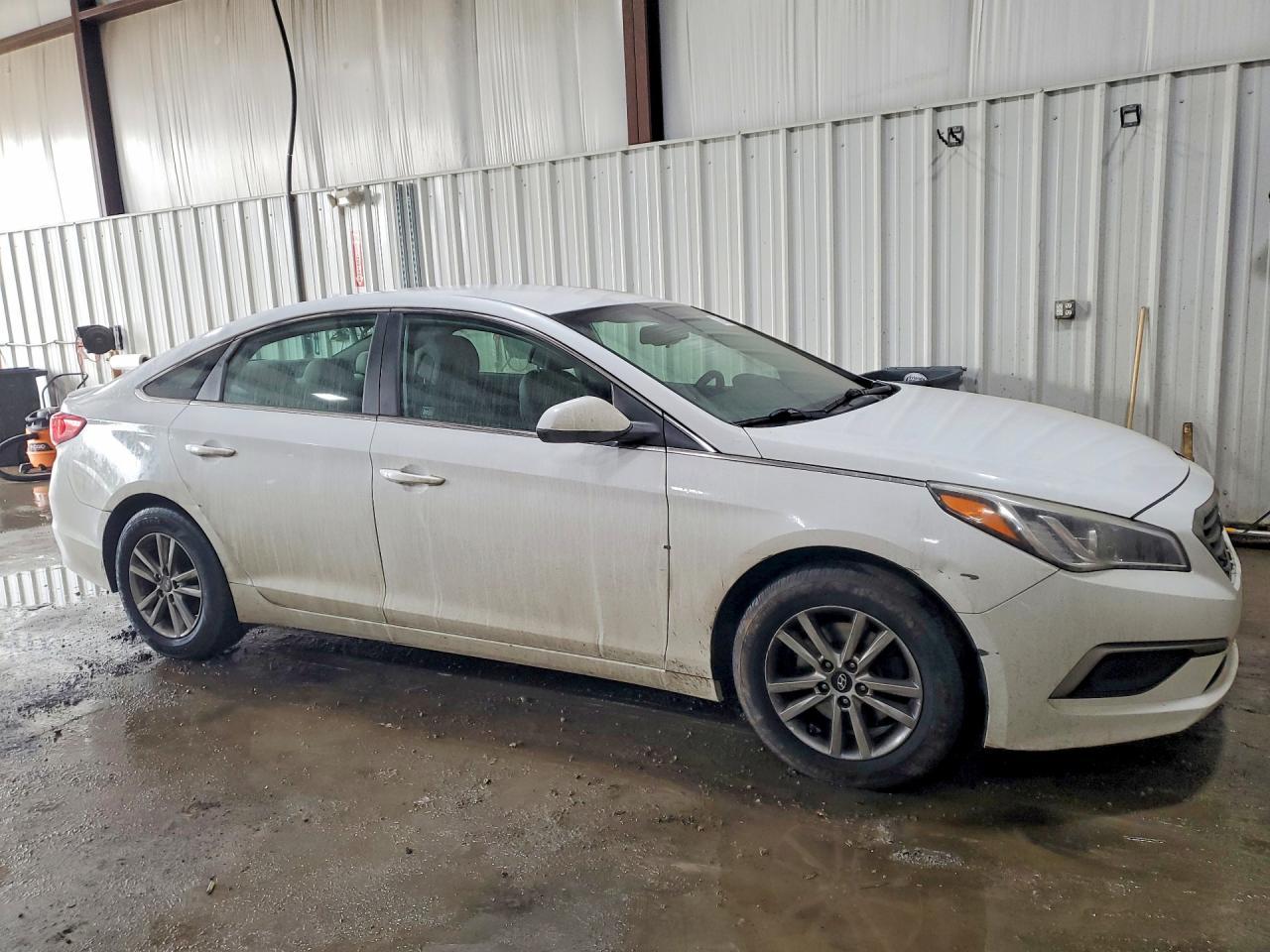 2016 HYUNDAI SONATA