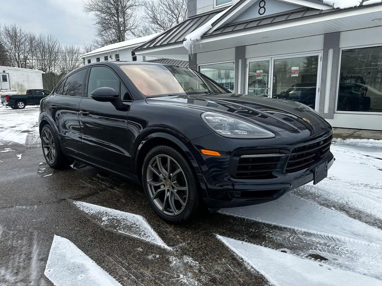 2020 PORSCHE CAYENNE