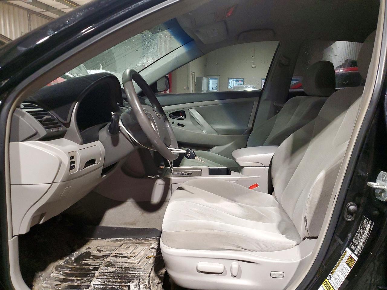 2009 TOYOTA CAMRY