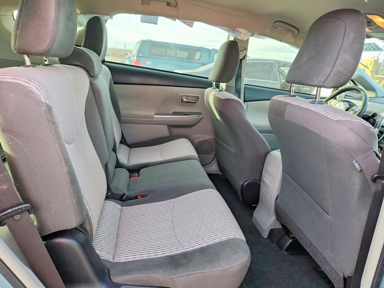 2017 TOYOTA PRIUS V