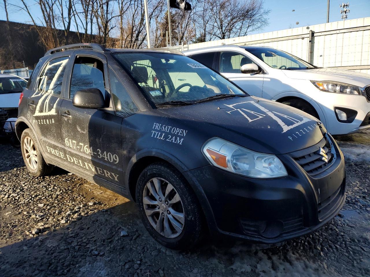 2013 SUZUKI SX4