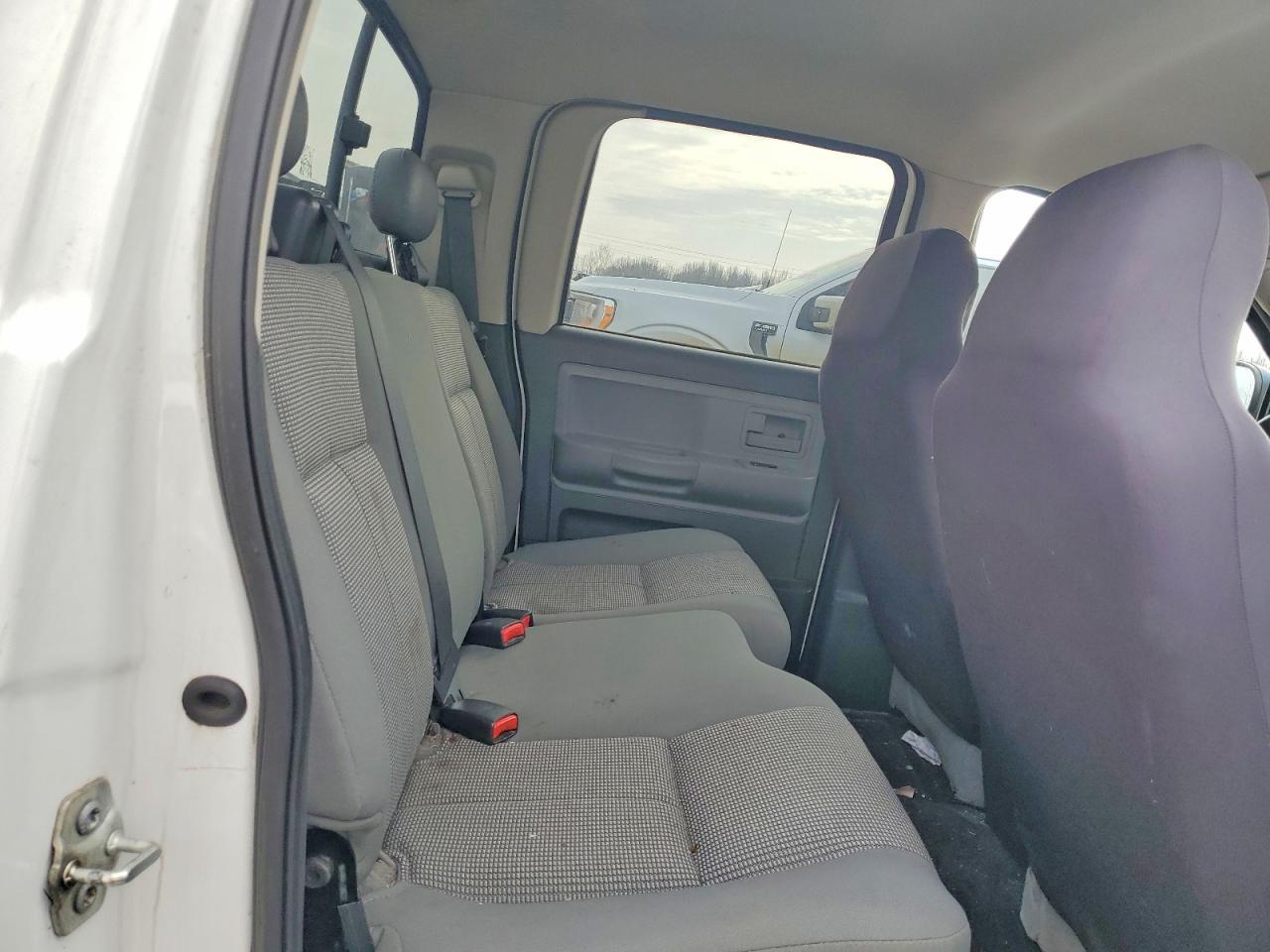 2008 DODGE Dakota