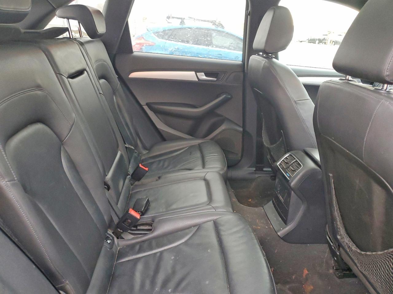2009 AUDI Q5