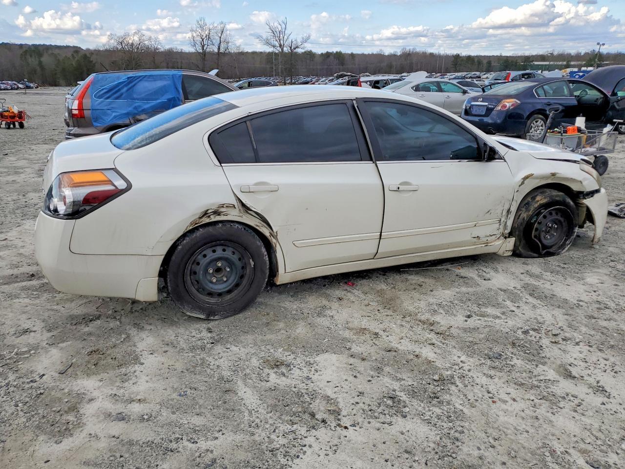 2009 NISSAN ALTIMA