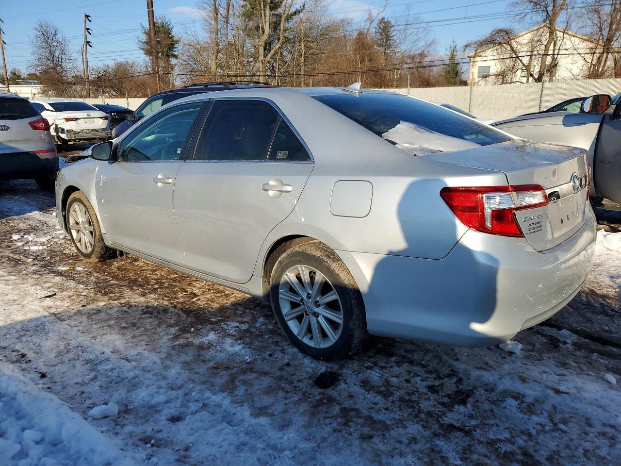 2012 TOYOTA CAMRY