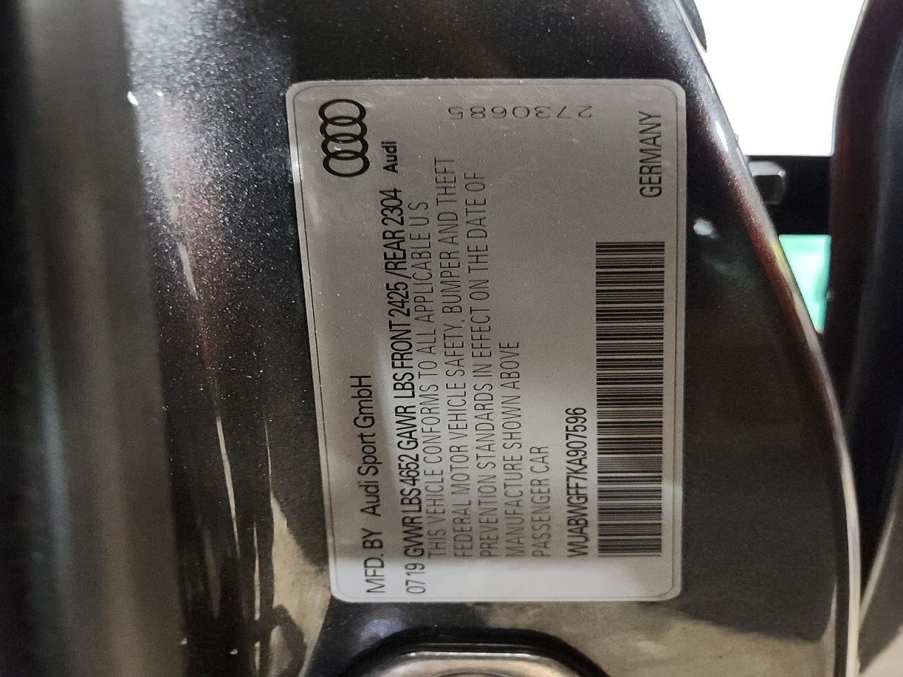 2019 AUDI RS3