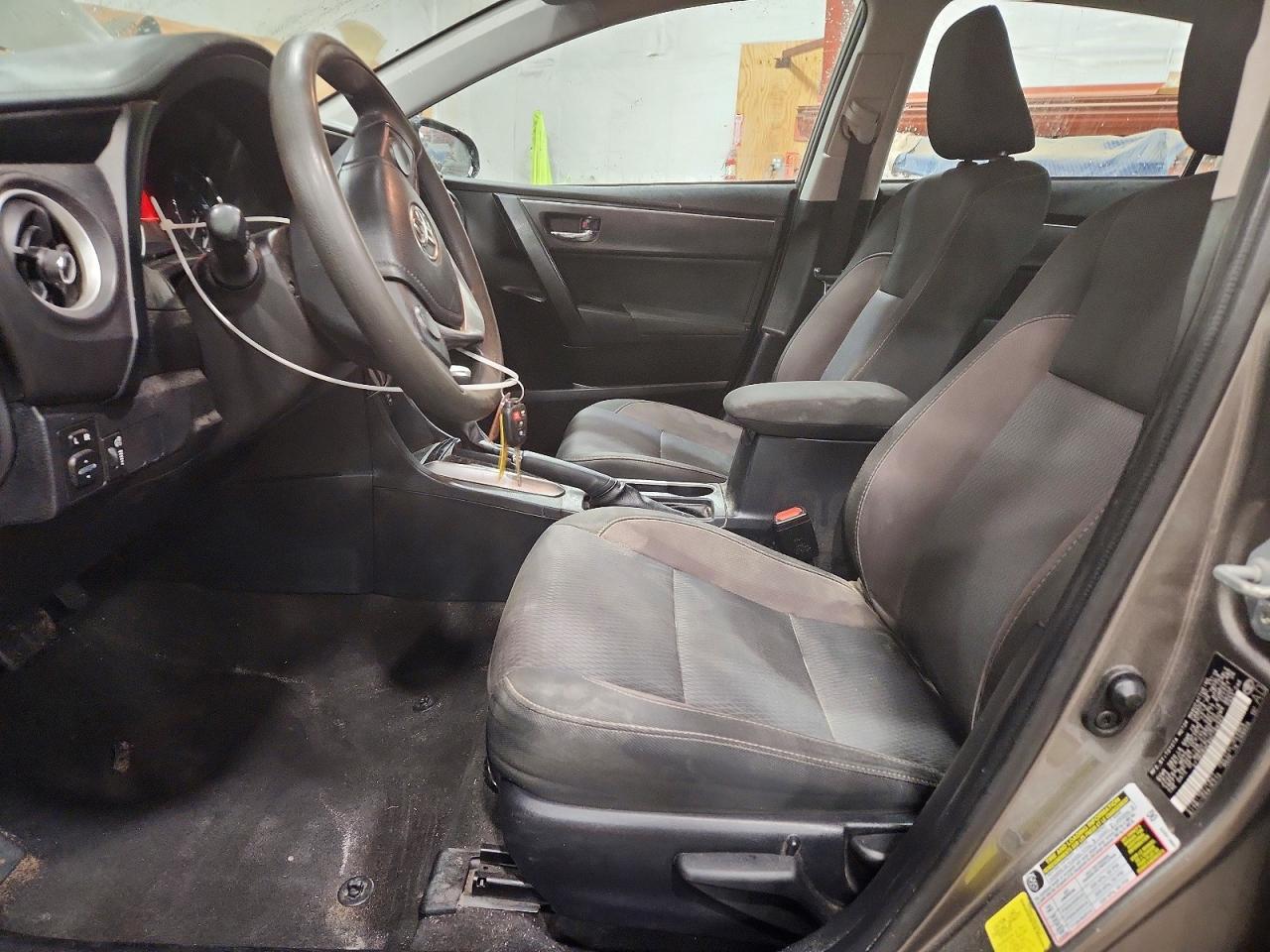 2017 TOYOTA COROLLA