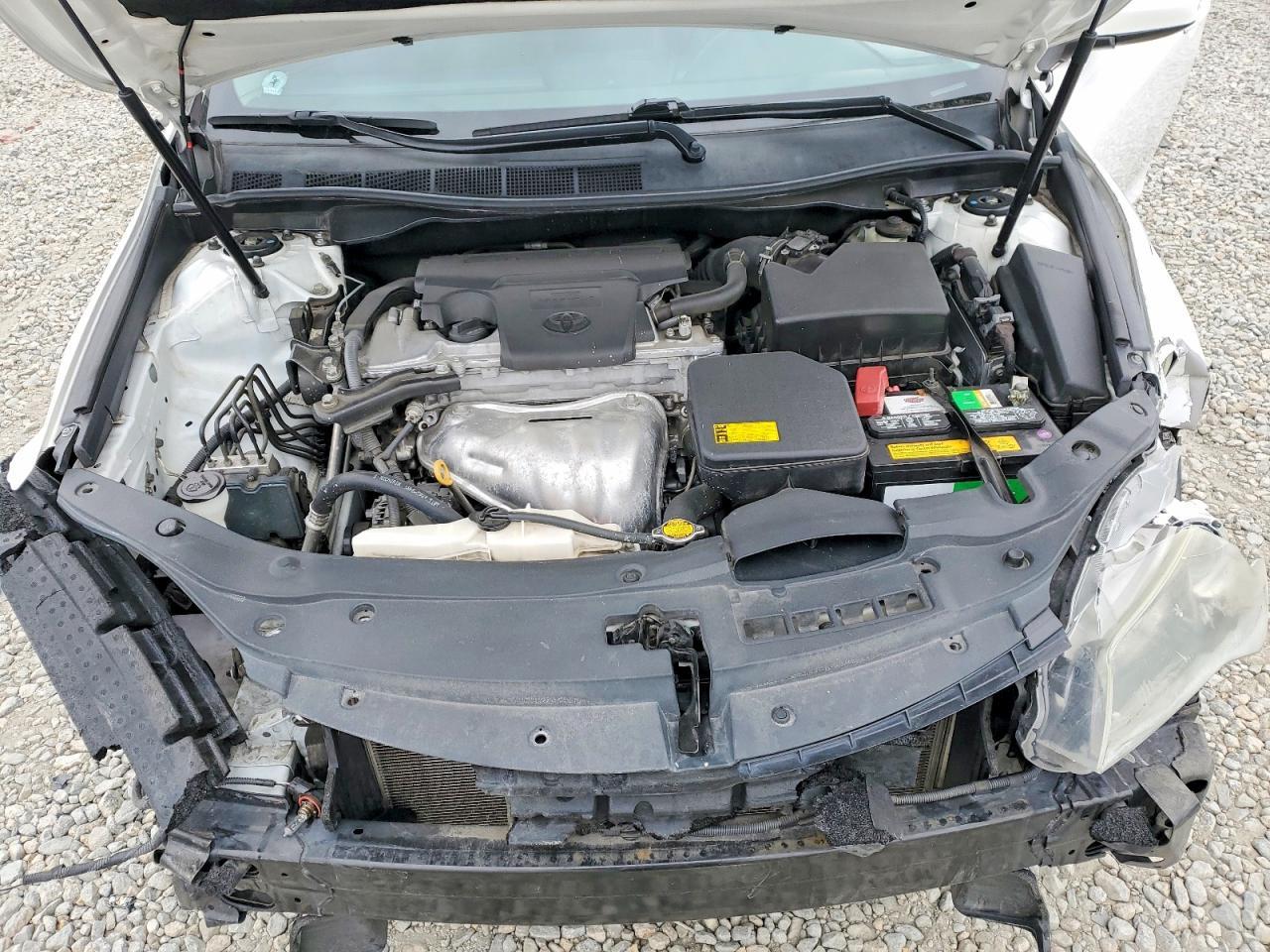 2015 TOYOTA CAMRY