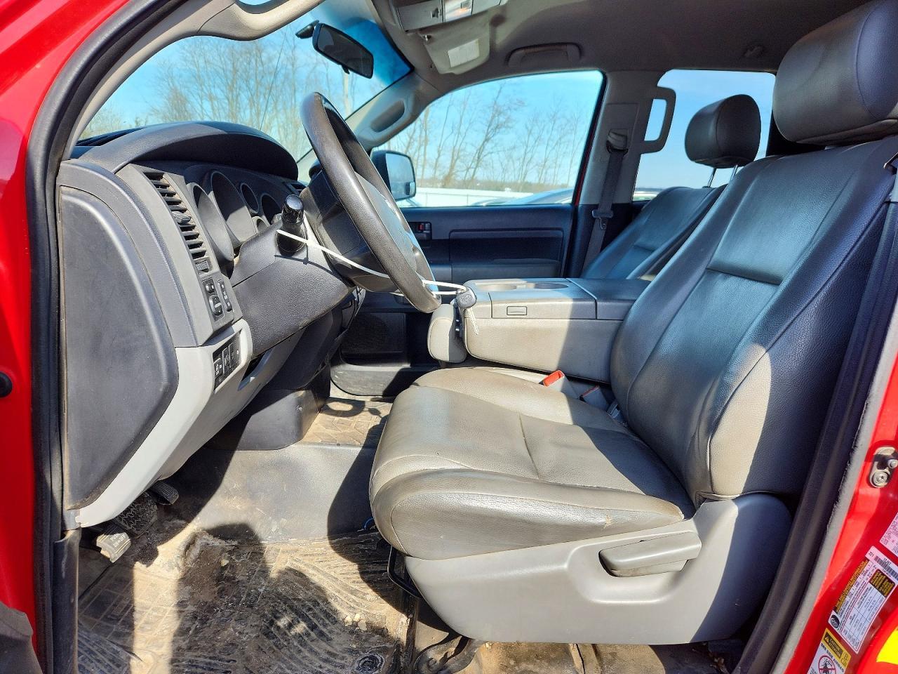 2013 TOYOTA TUNDRA