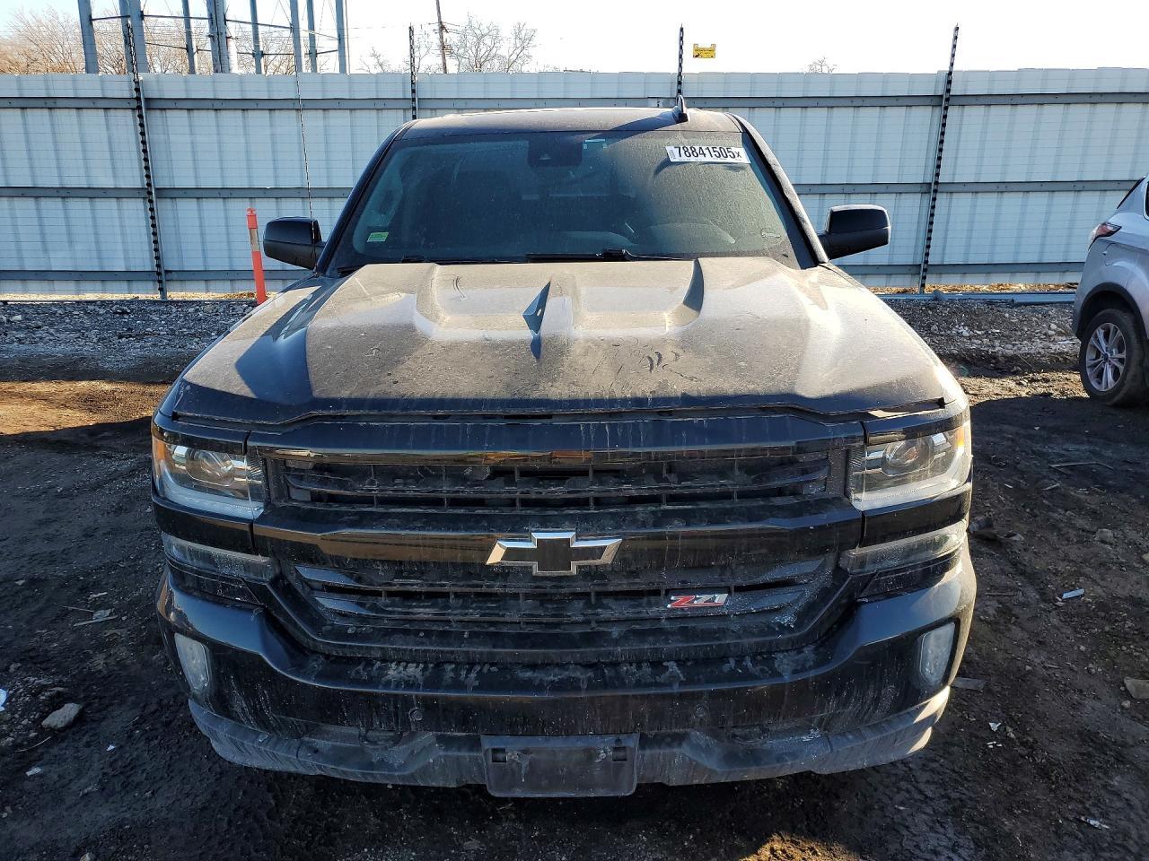 2017 CHEVROLET Silverado
