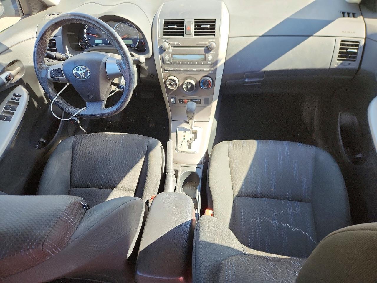 2011 TOYOTA COROLLA