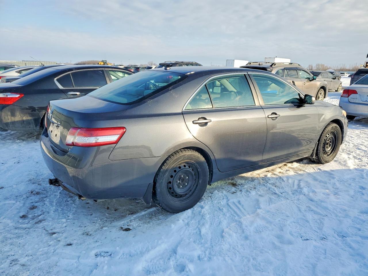 2010 TOYOTA CAMRY