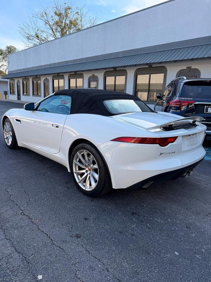 2017 JAGUAR F-Type