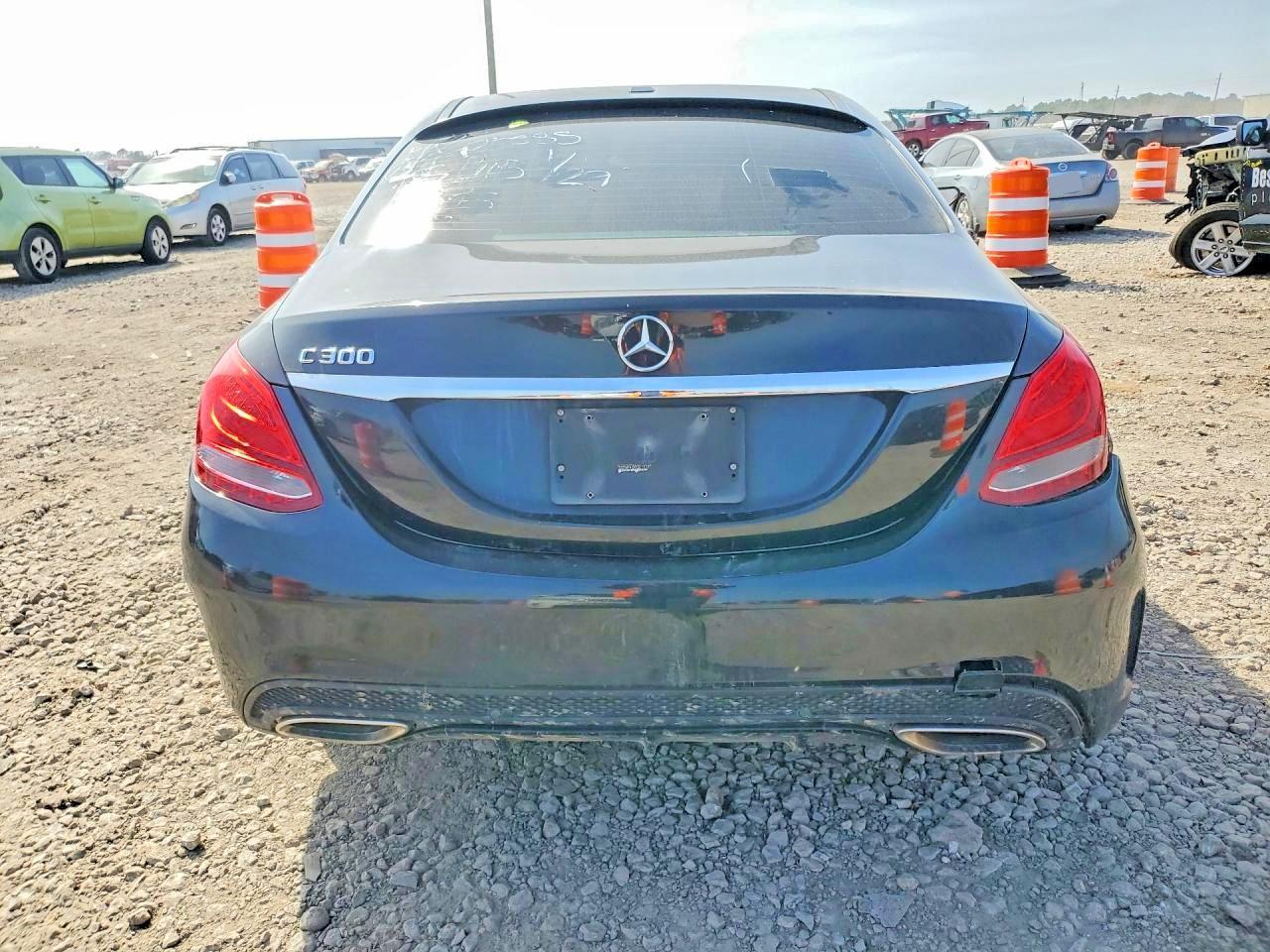 2016 MERCEDES-BENZ C-CLASS