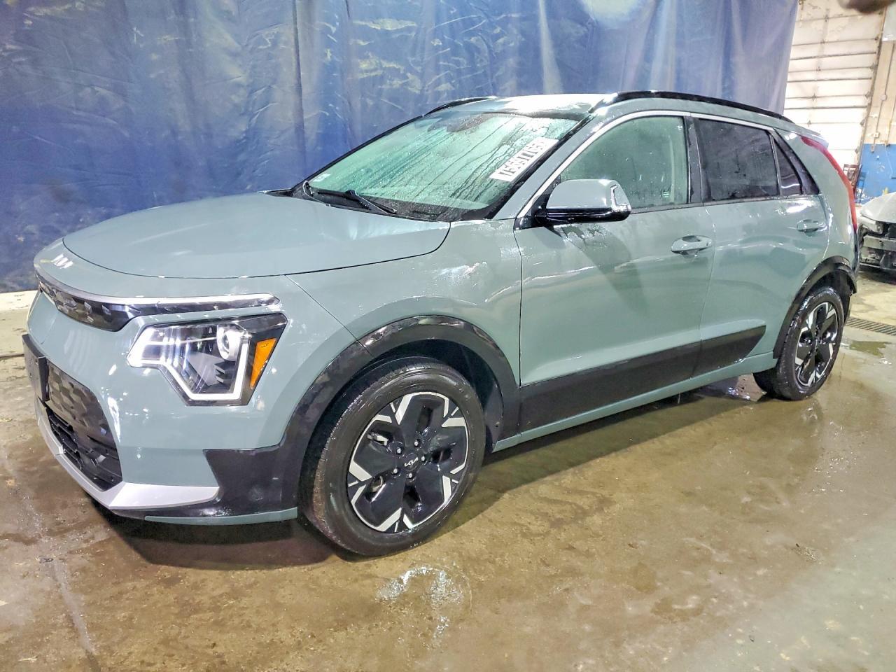2023 KIA Niro