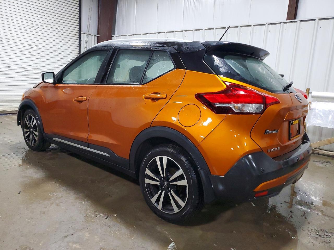 2020 NISSAN KICKS