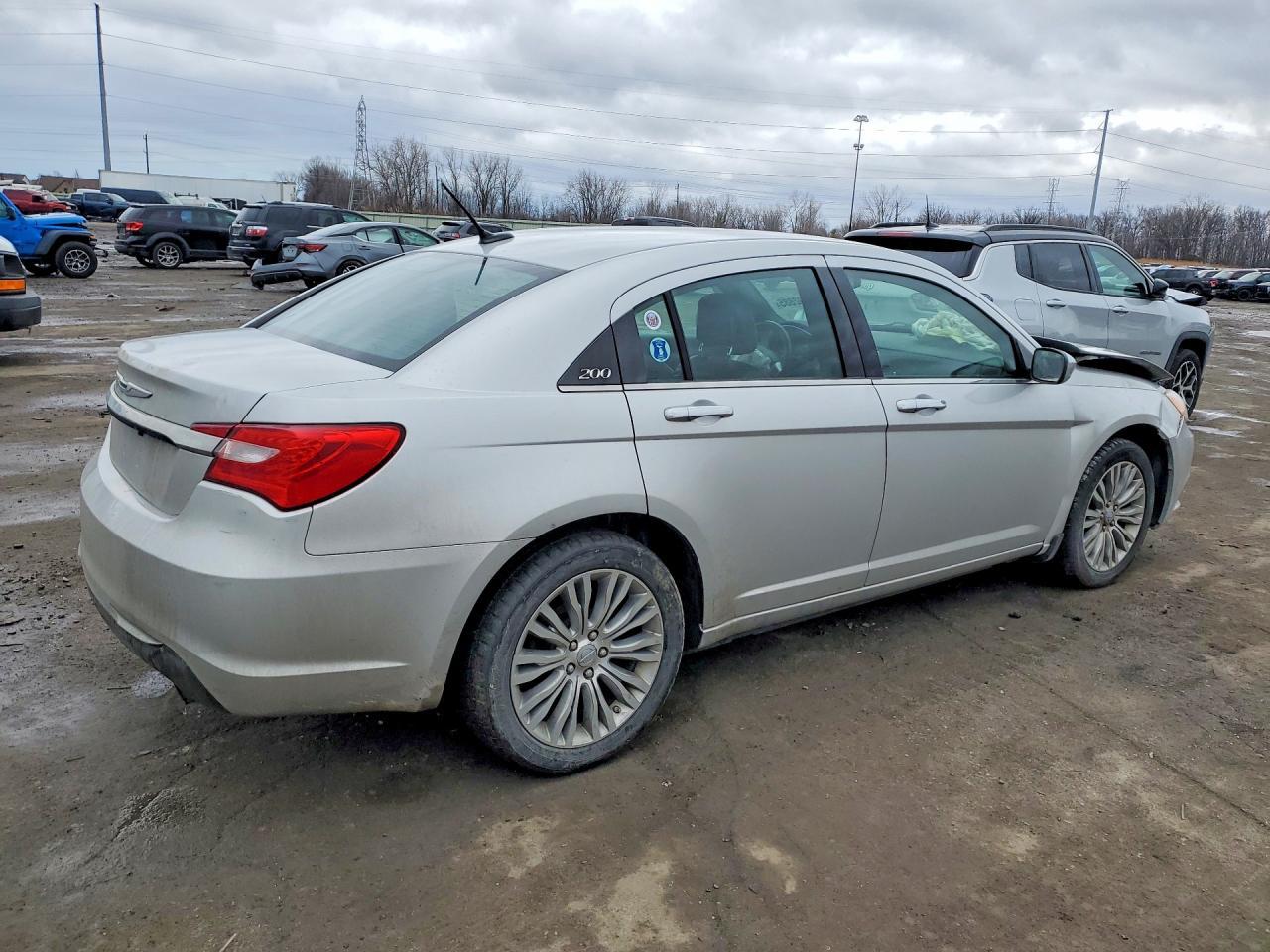 2012 CHRYSLER 200