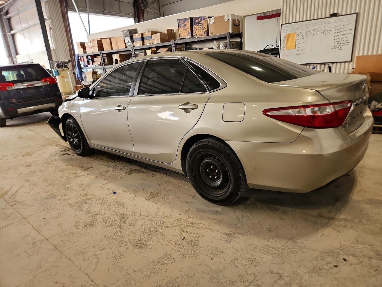 2015 TOYOTA CAMRY