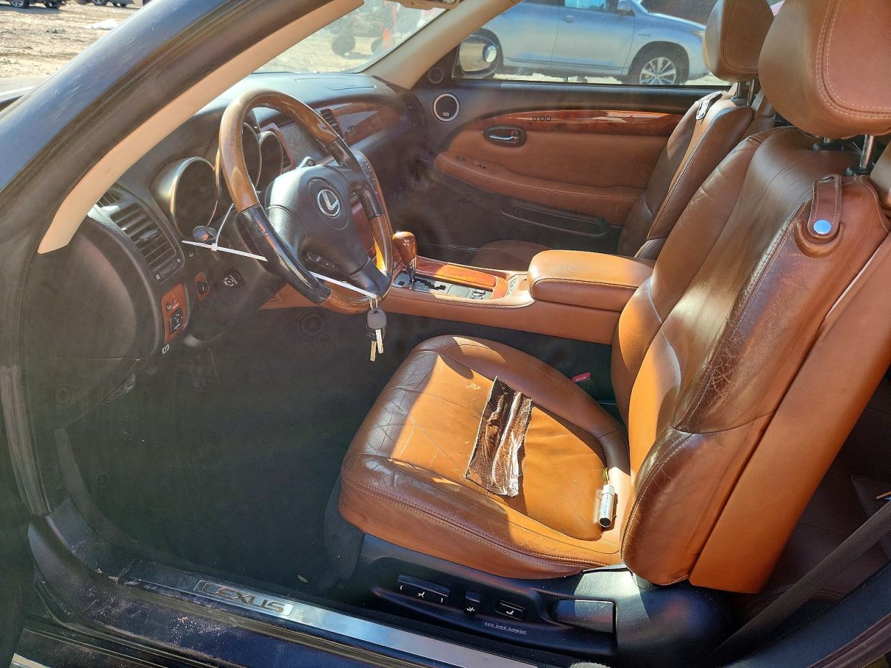 2002 LEXUS SC 430
