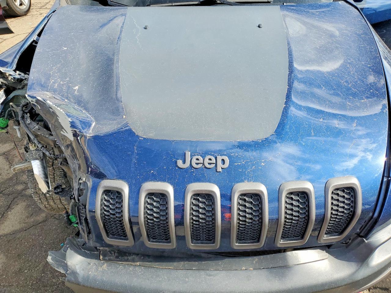 2018 JEEP CHEROKEE