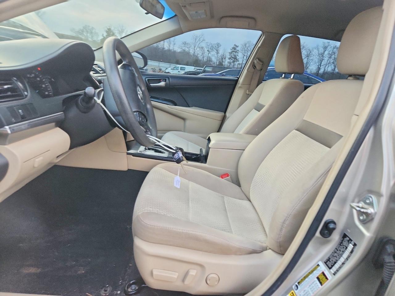 2014 TOYOTA CAMRY