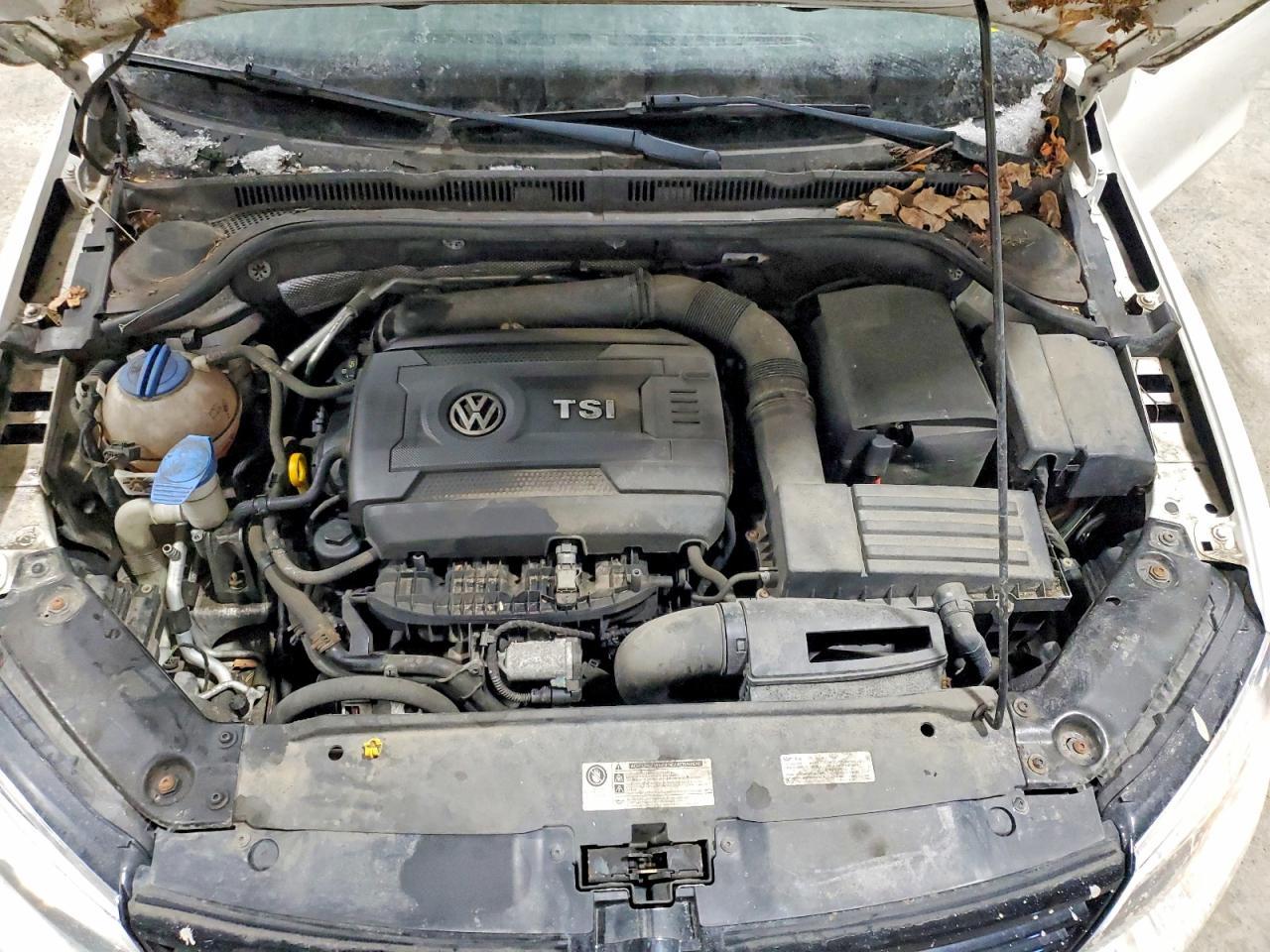 2014 VOLKSWAGEN JETTA