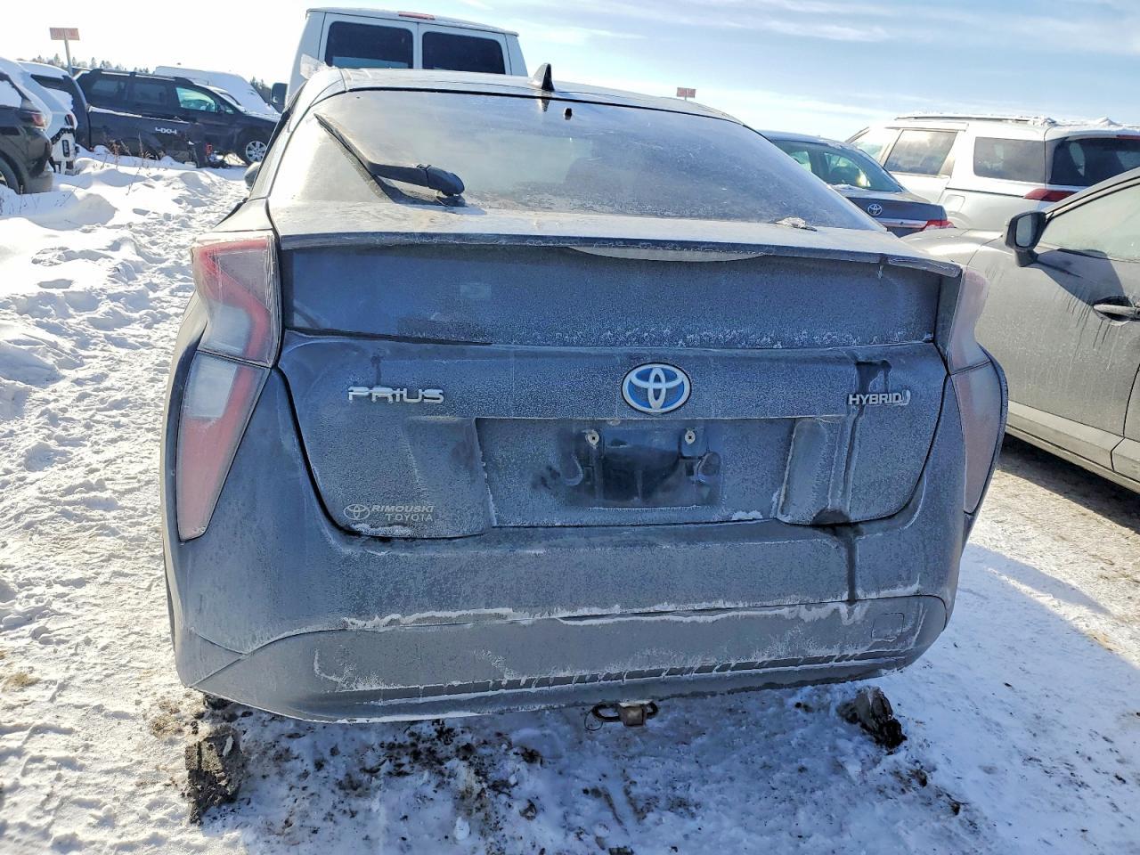 2016 TOYOTA PRIUS