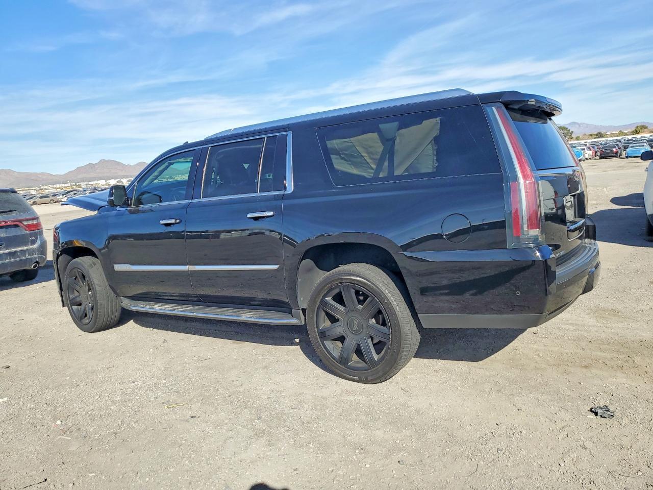 2019 CADILLAC Escalade ESV