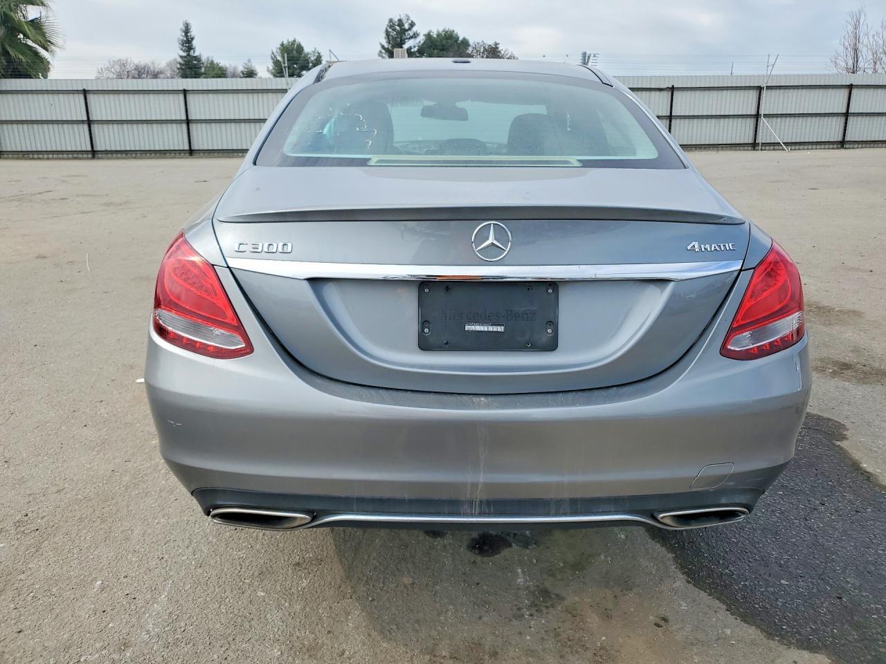 2016 MERCEDES-BENZ C-CLASS