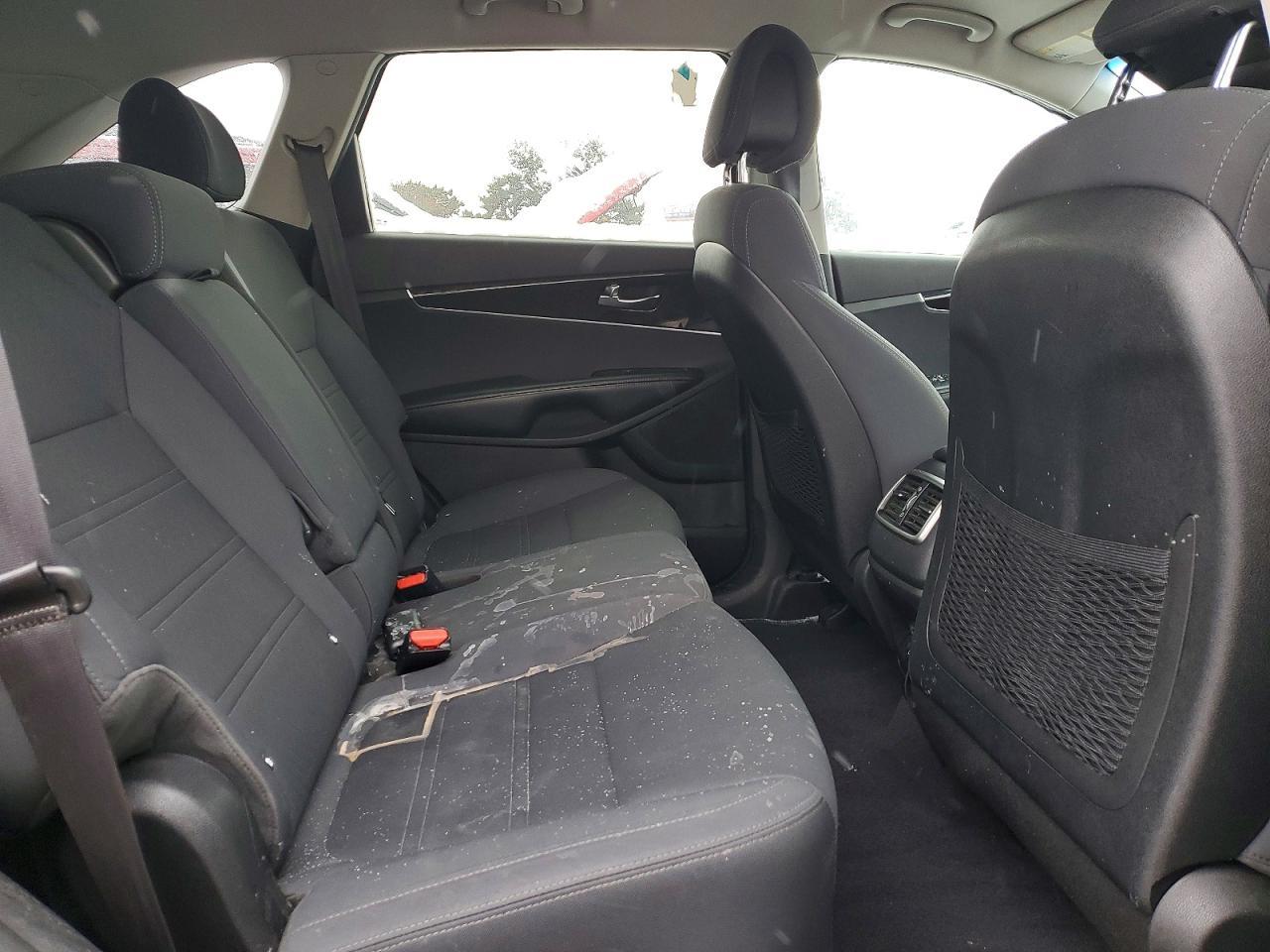 2016 KIA SORENTO