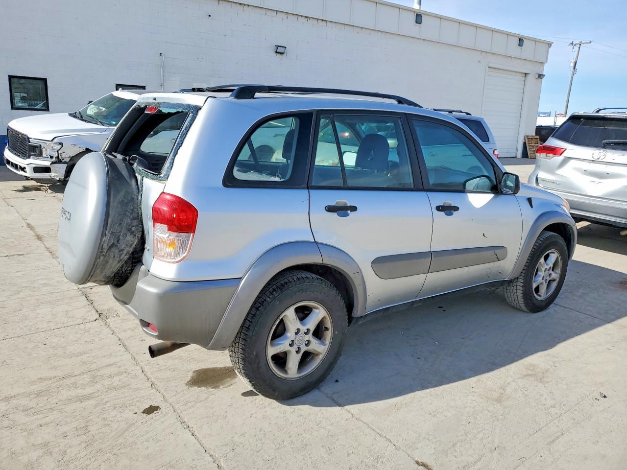 2002 TOYOTA RAV4