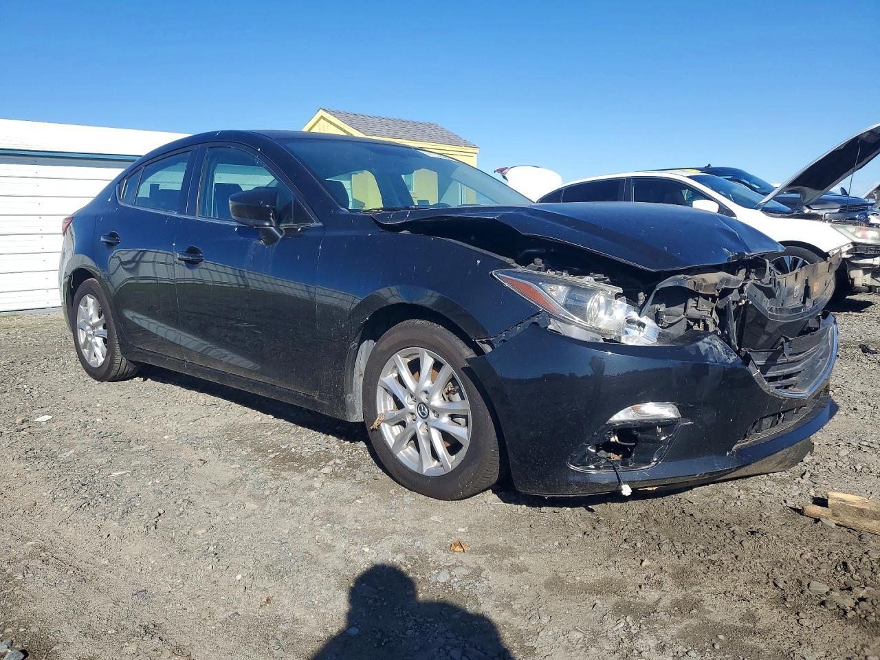 2014 MAZDA 3