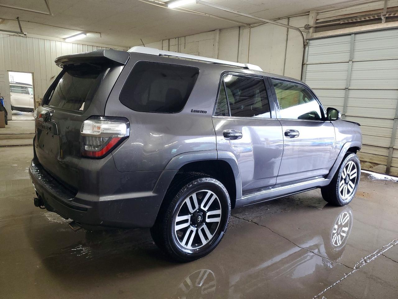 2017 TOYOTA 4Runner