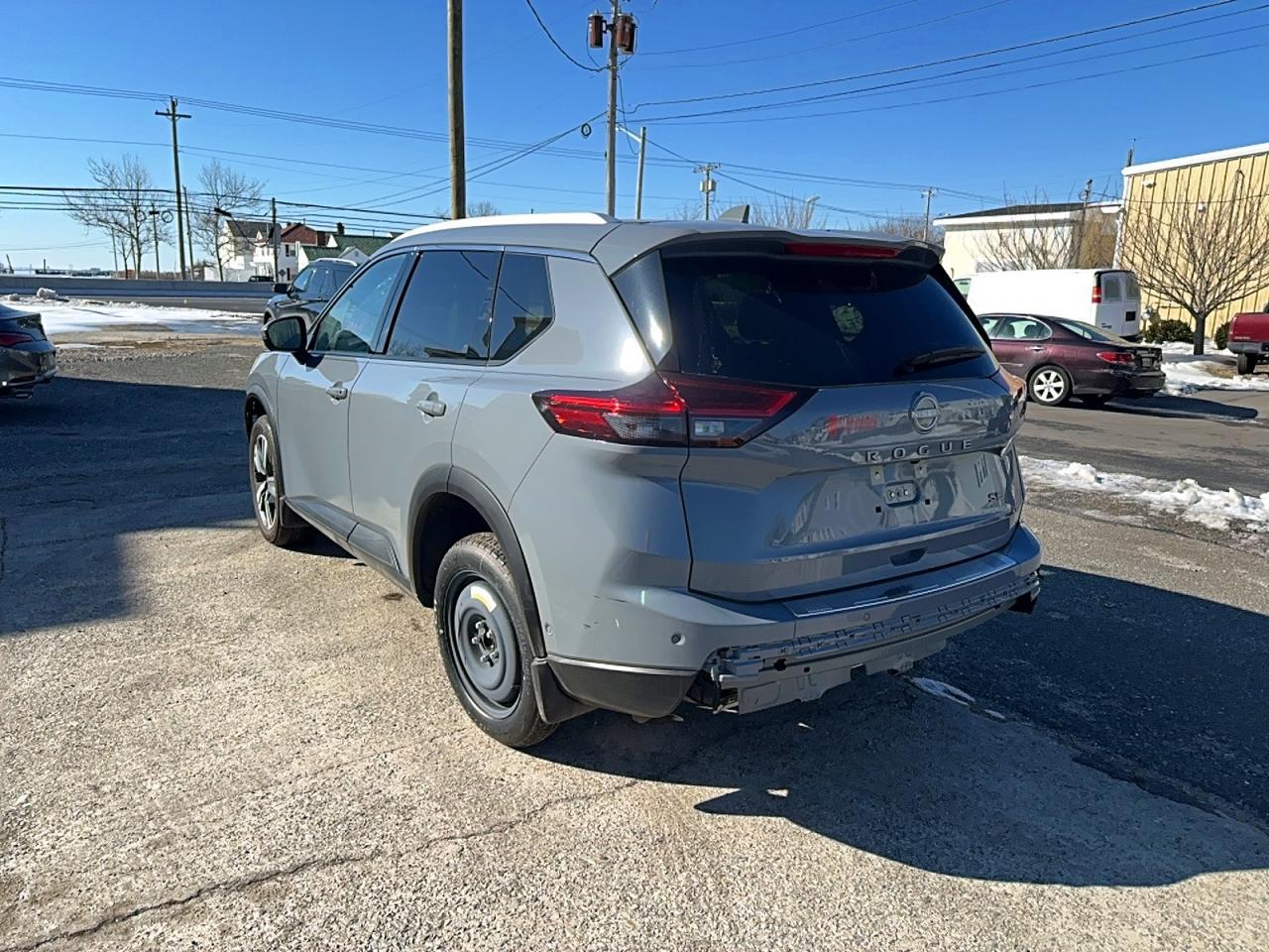 2025 NISSAN ROGUE