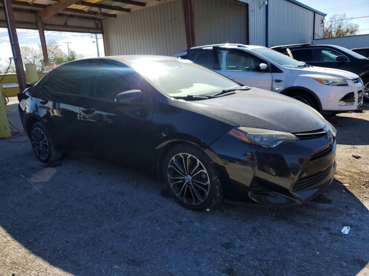 2018 TOYOTA COROLLA