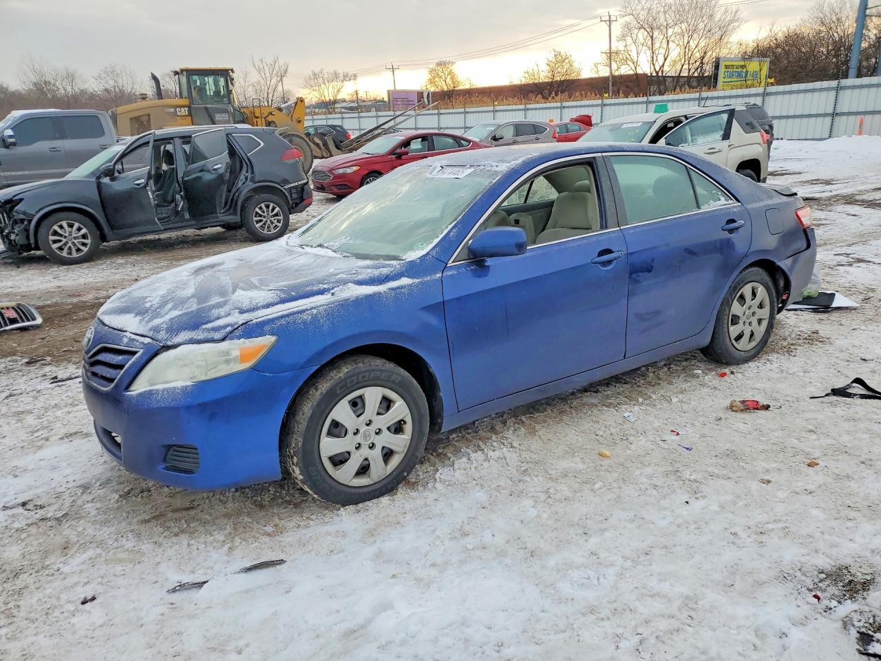 2010 TOYOTA CAMRY