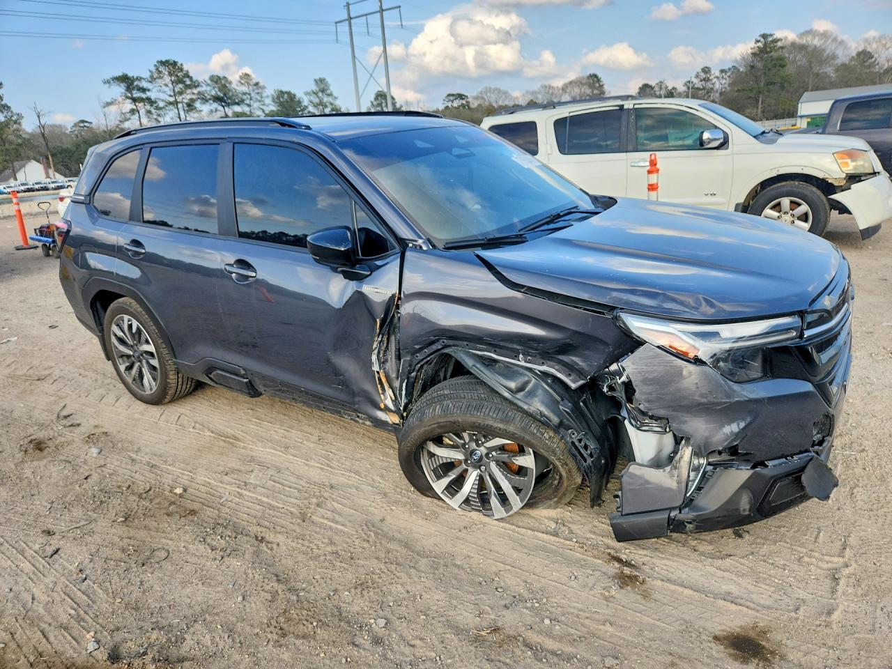 2025 SUBARU FORESTER