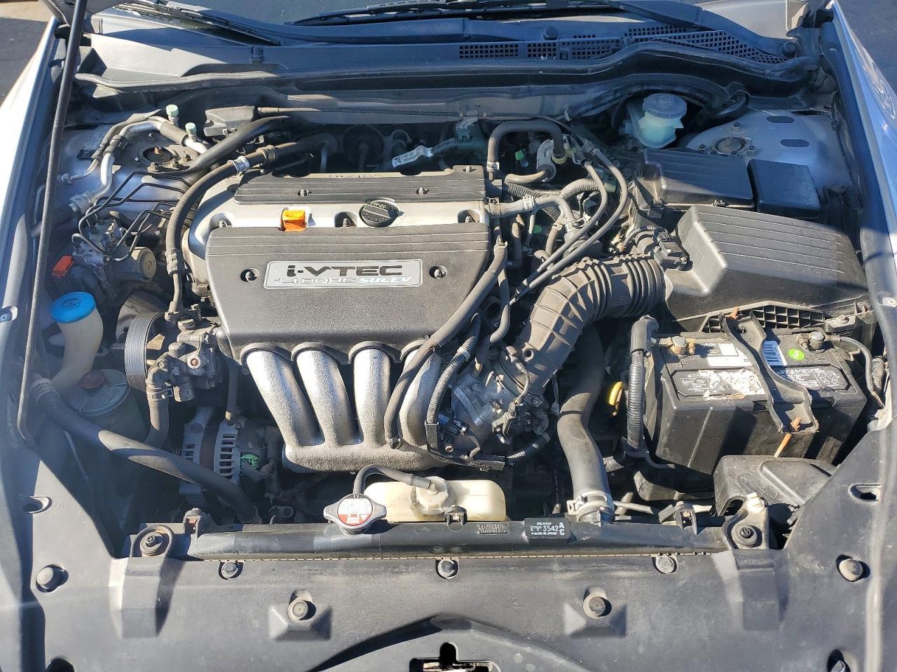 2004 HONDA ACCORD