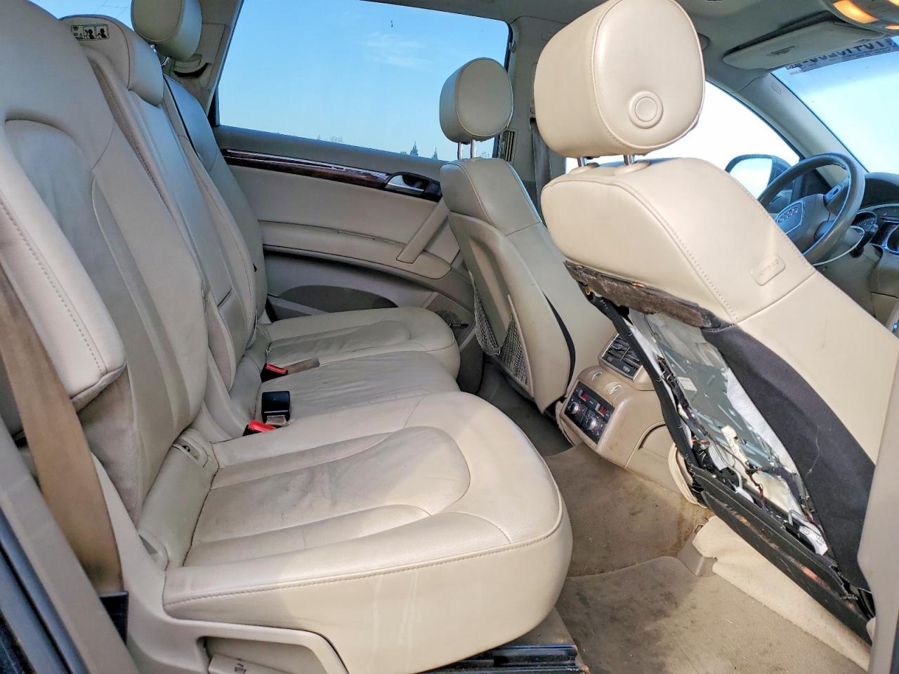 2008 AUDI Q7