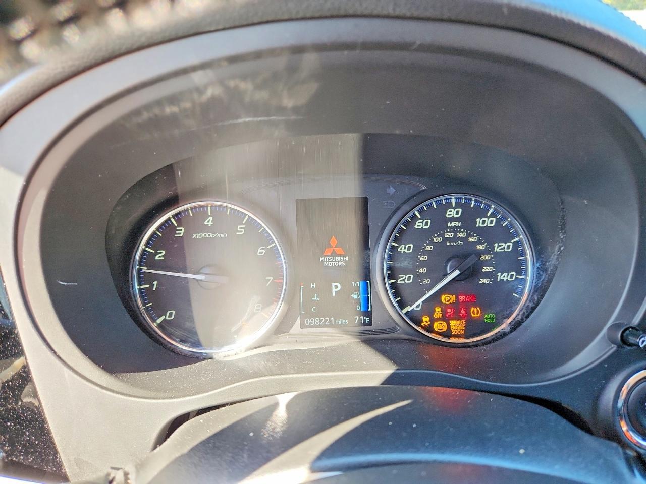 2020 MITSUBISHI outlander