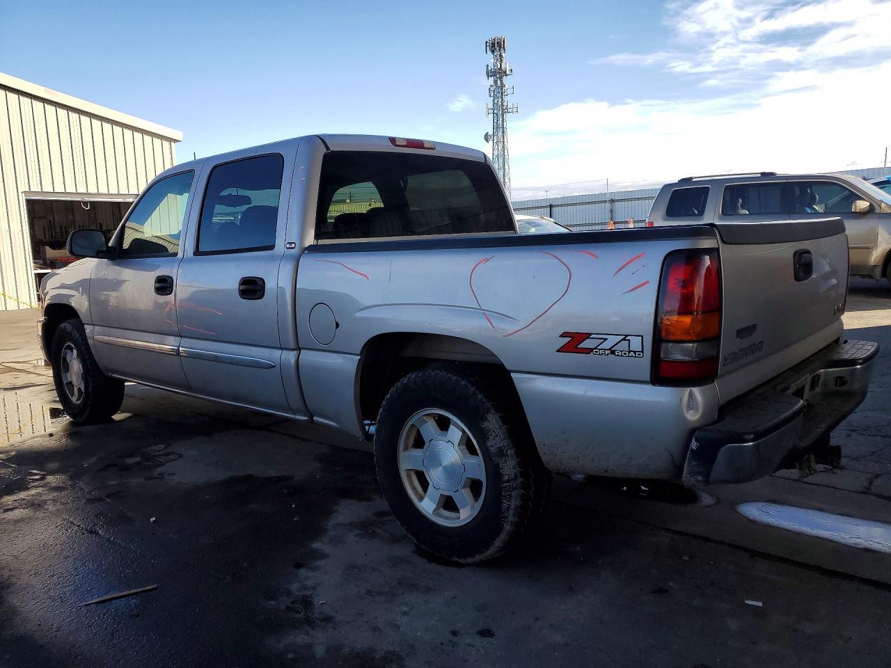 2004 GMC SIERRA 1500