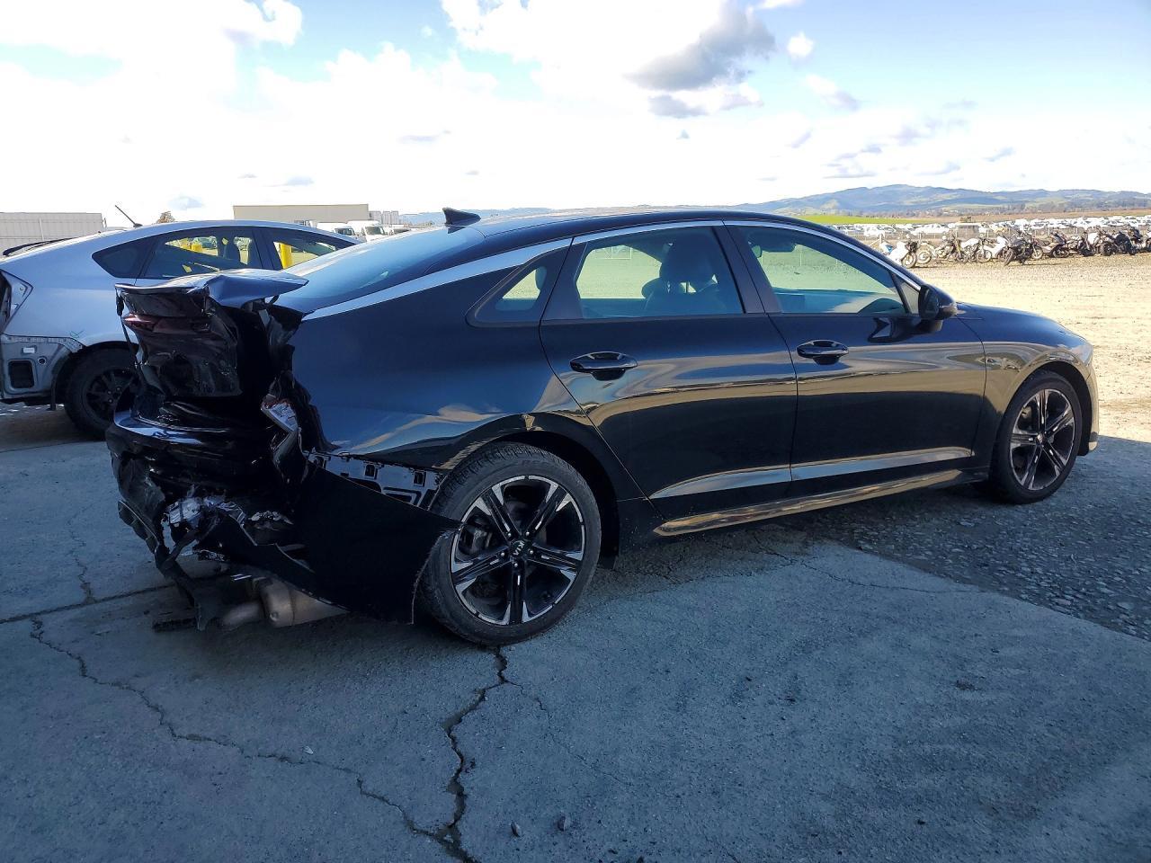 2021 KIA K5