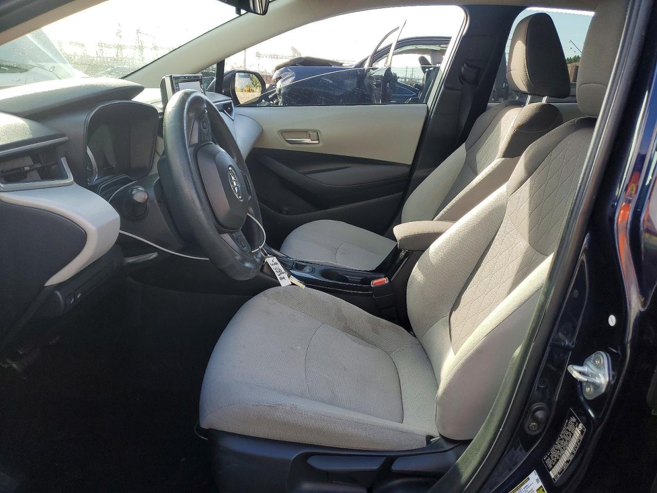 2021 TOYOTA COROLLA