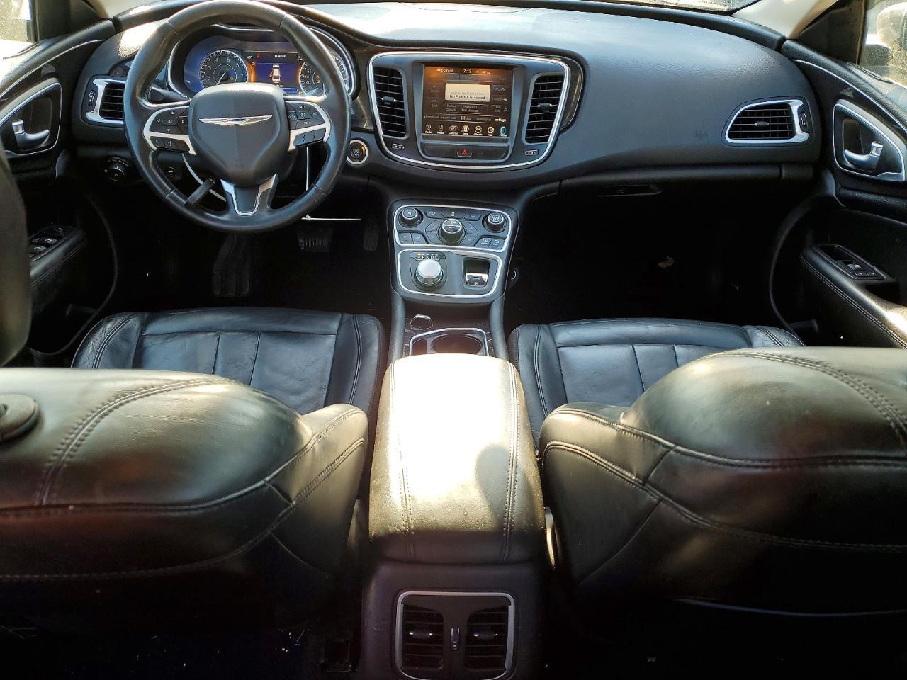2015 CHRYSLER 200