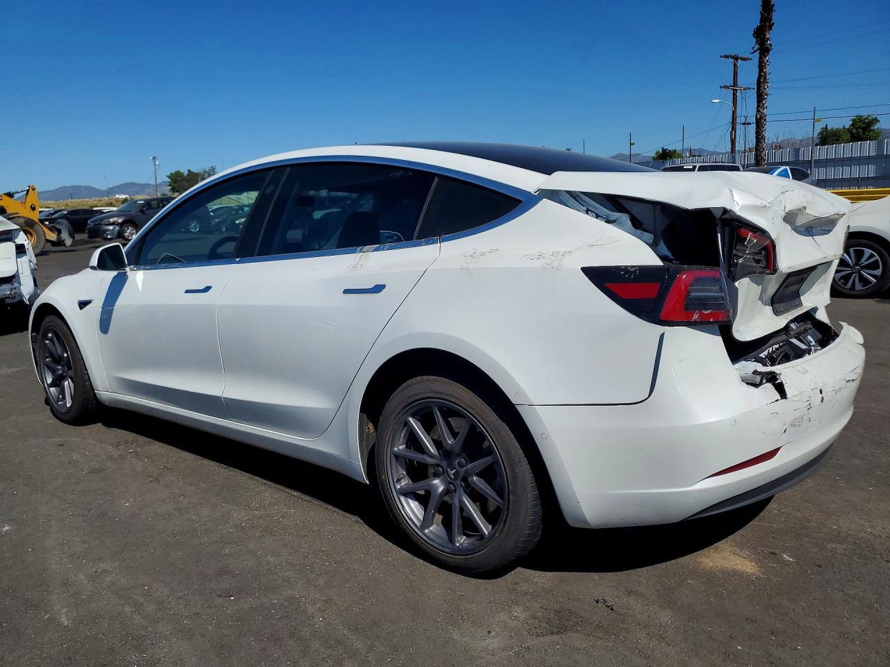 2020 TESLA MODEL 3