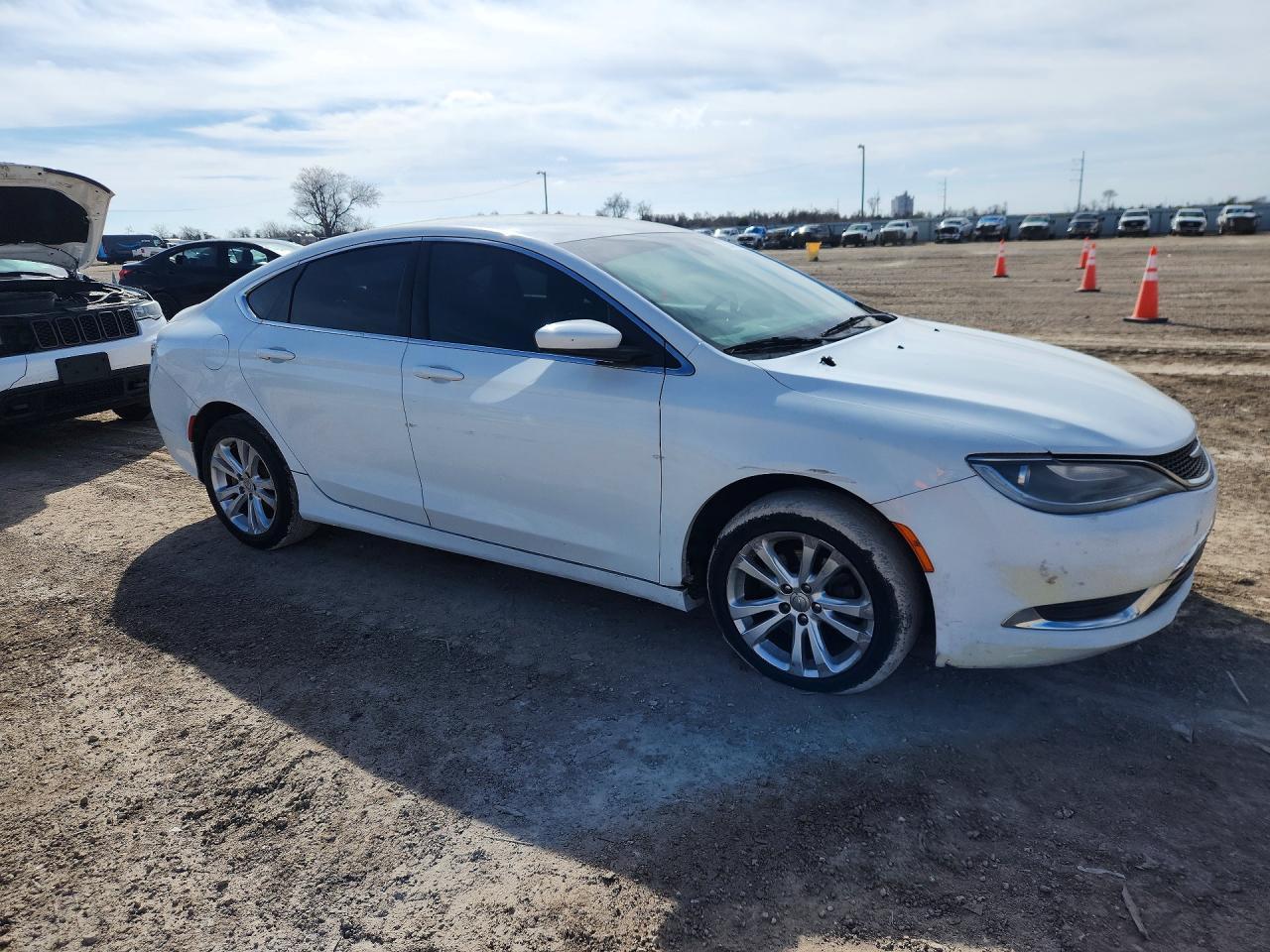 2015 CHRYSLER 200