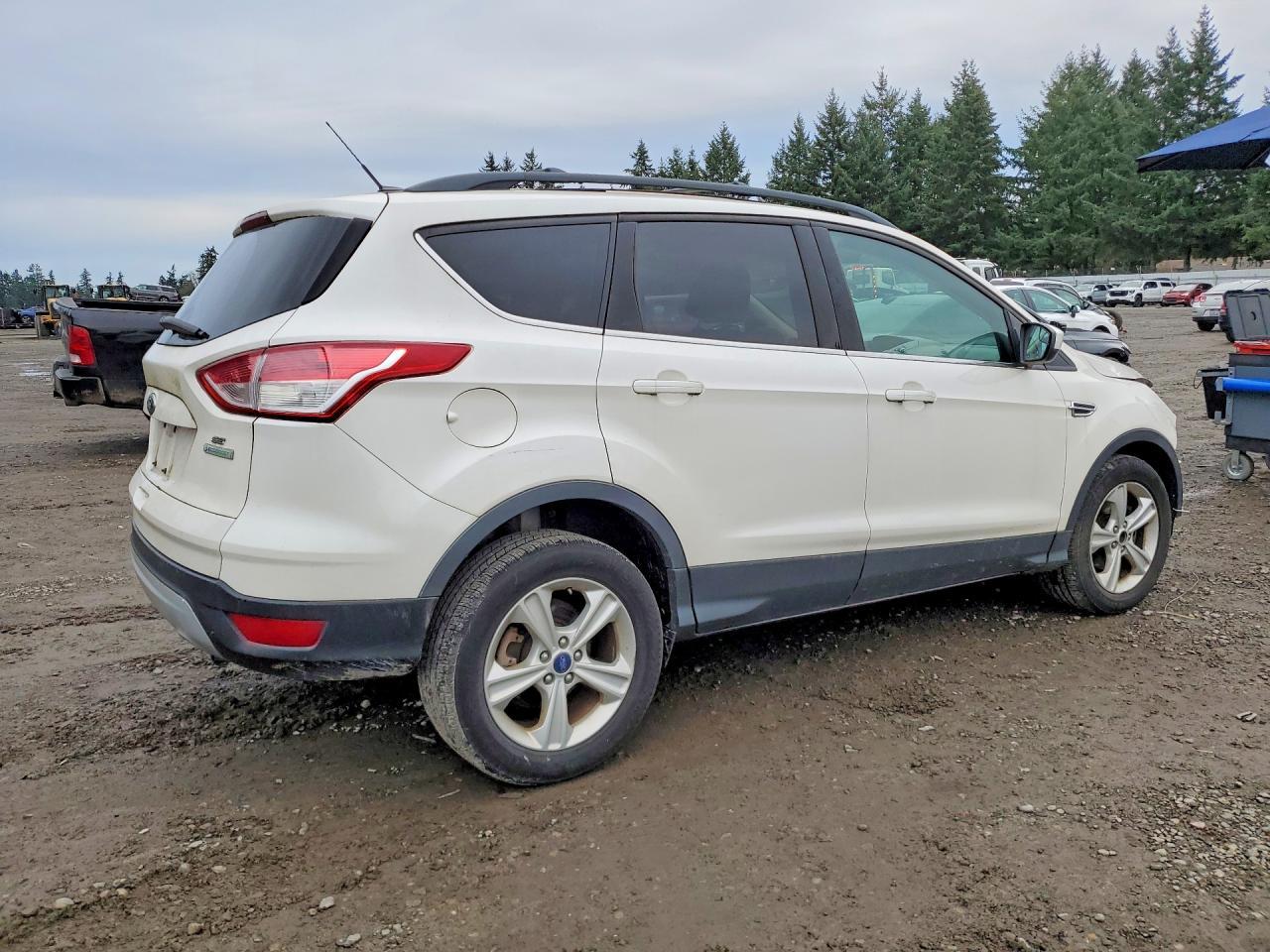 2013 FORD ESCAPE