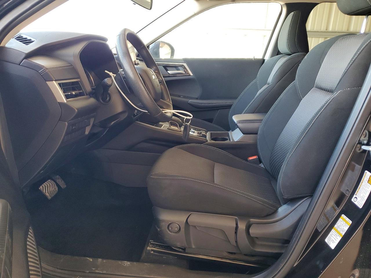 2024 MITSUBISHI outlander