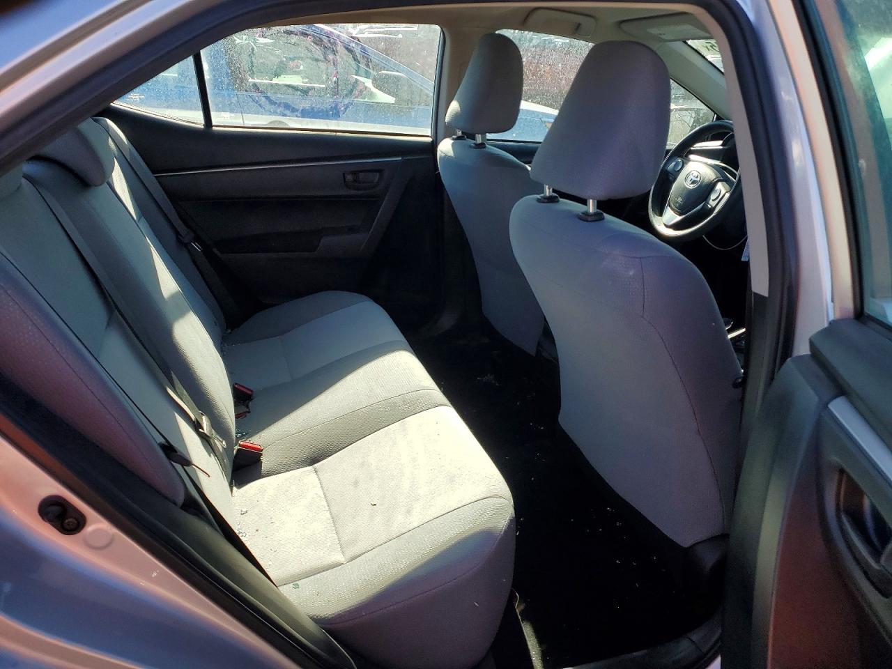 2015 TOYOTA COROLLA
